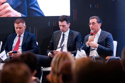 Будущее рынка акций