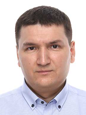 Рустам Хусаенов